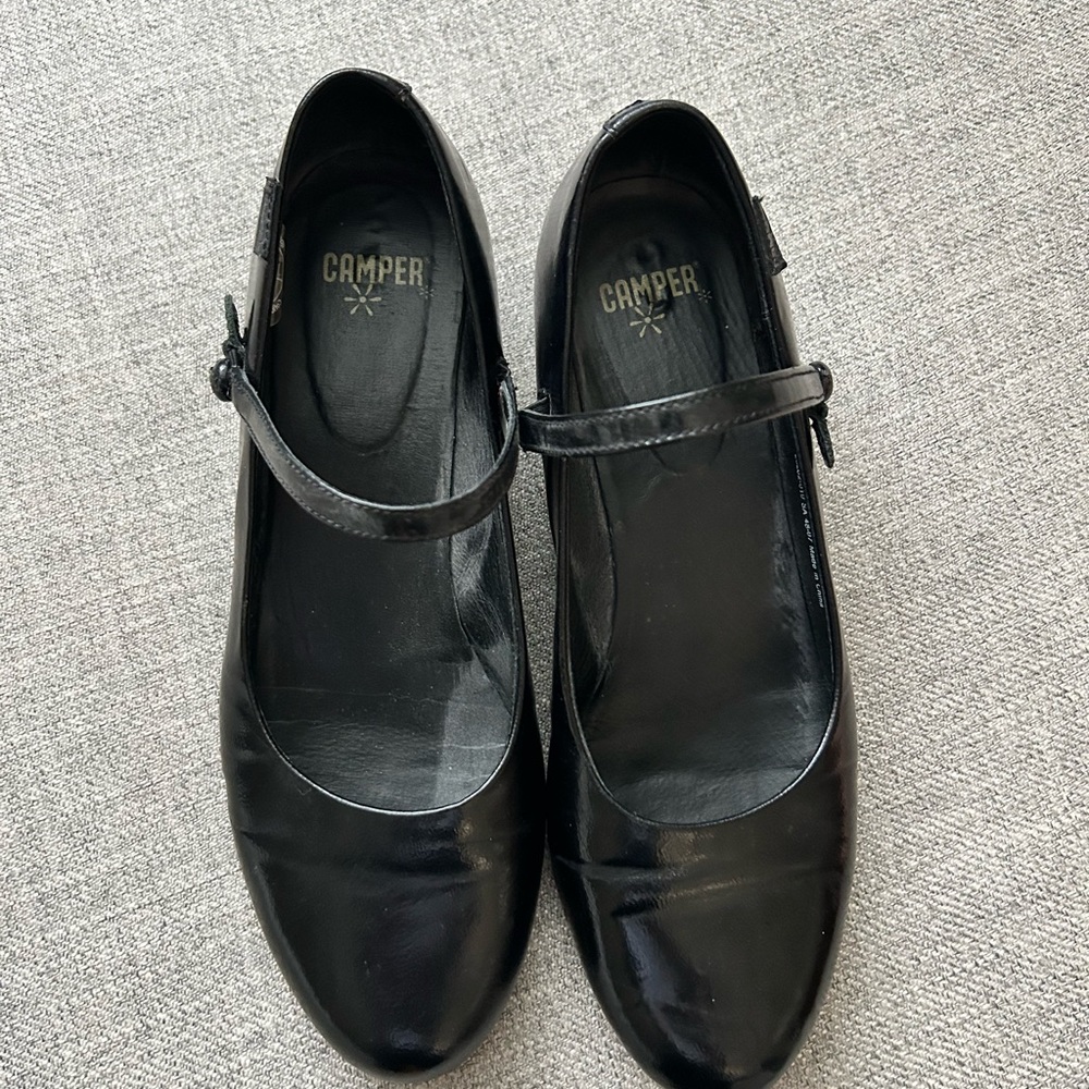 Camper Elegant Black Heels